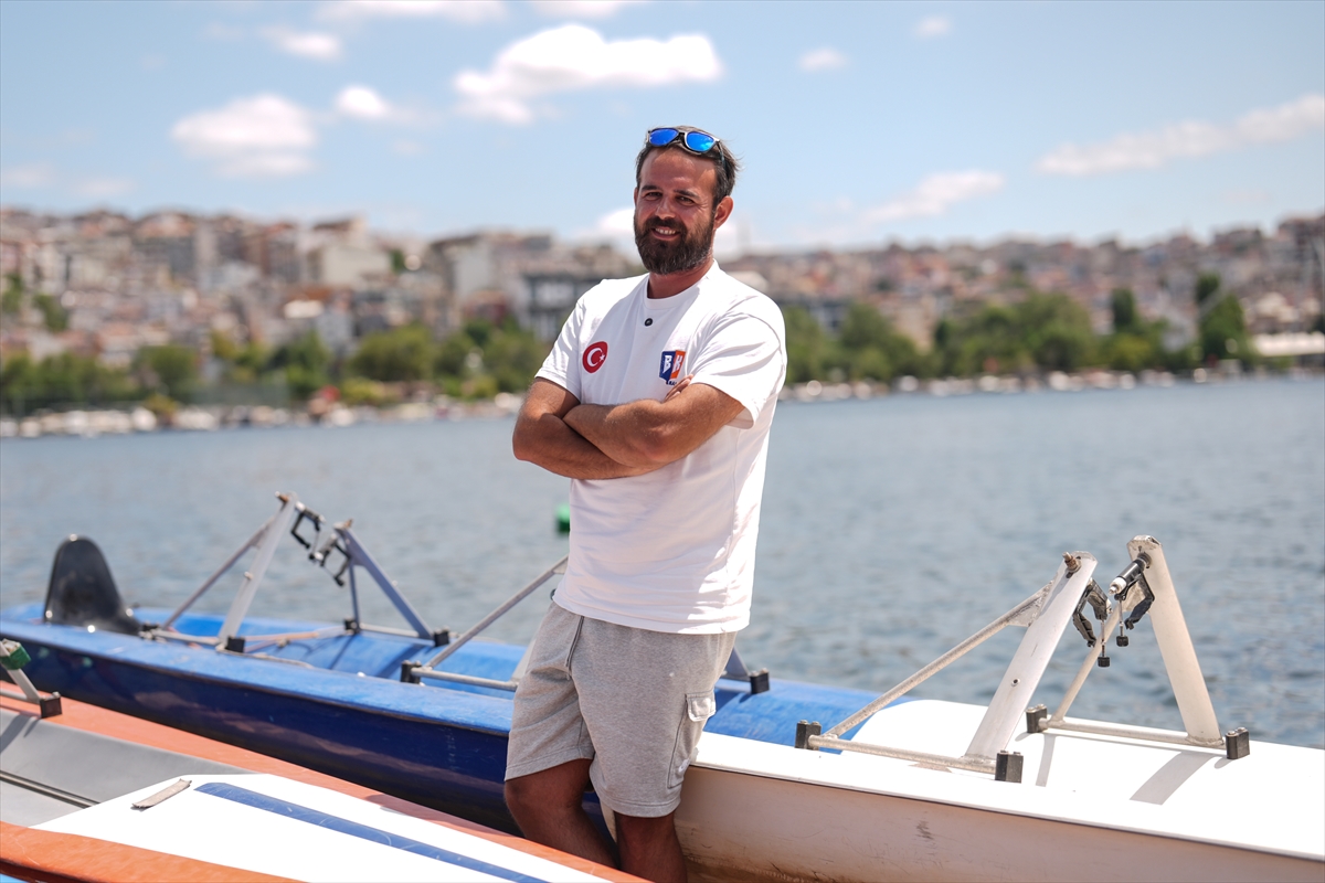 İstanbul’un kalbi Haliç'te kürek zamanı