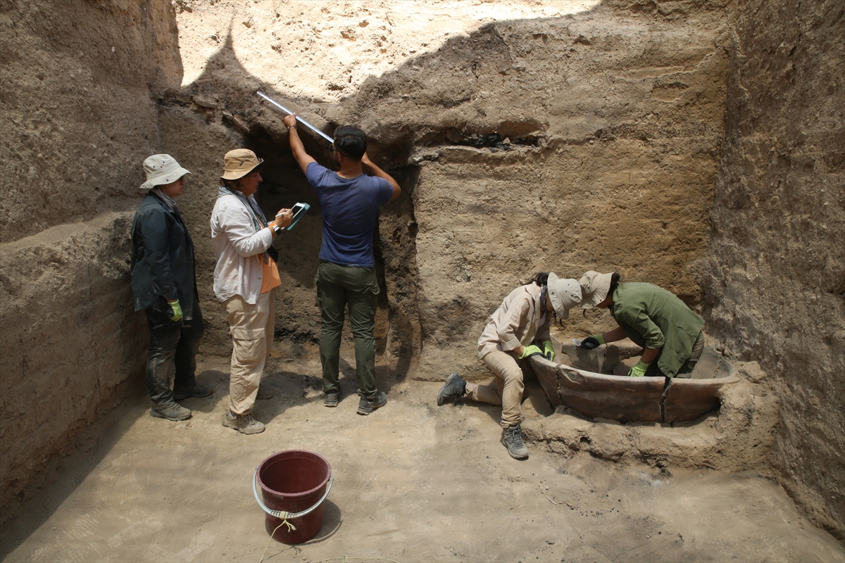 Ayanis Kalesi’nde Haldi Tapınağı’nın sırları bir bir çözülüyor