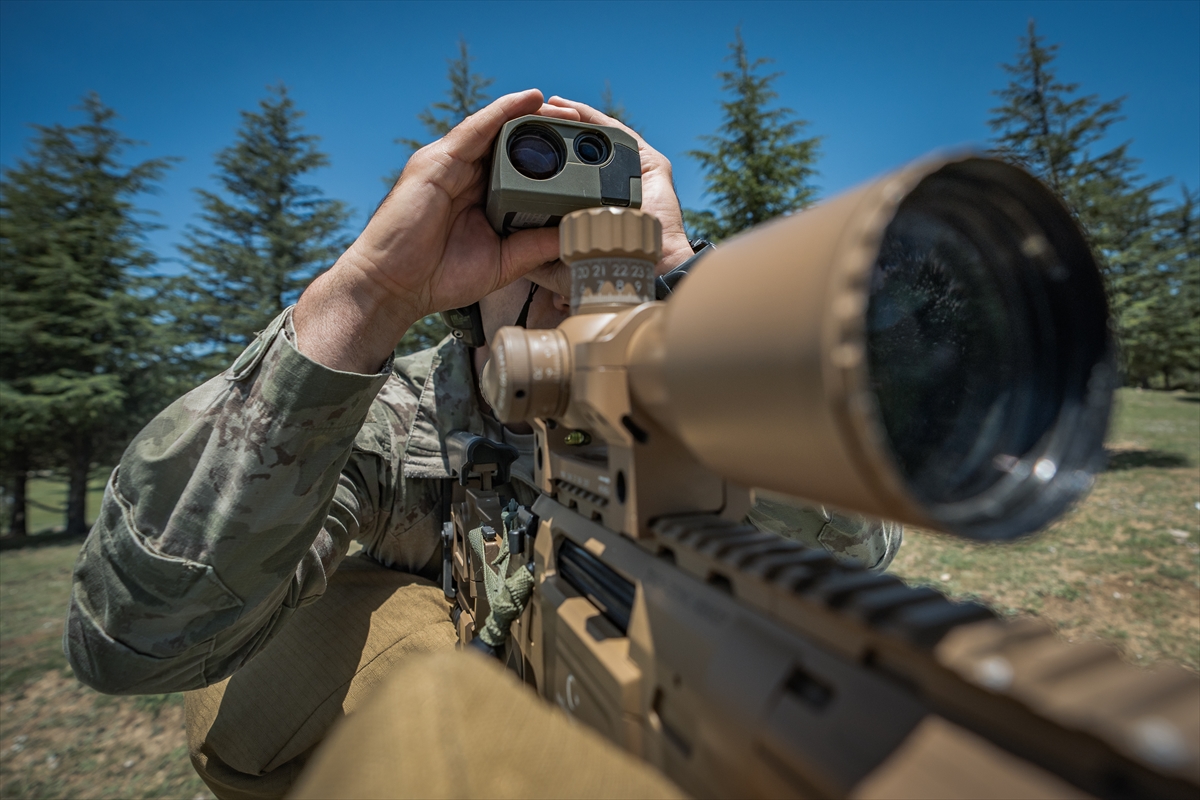 TSK'nın şampiyon keskin nişancıları, zorlu eğitimlerle göreve hazırlanıyor