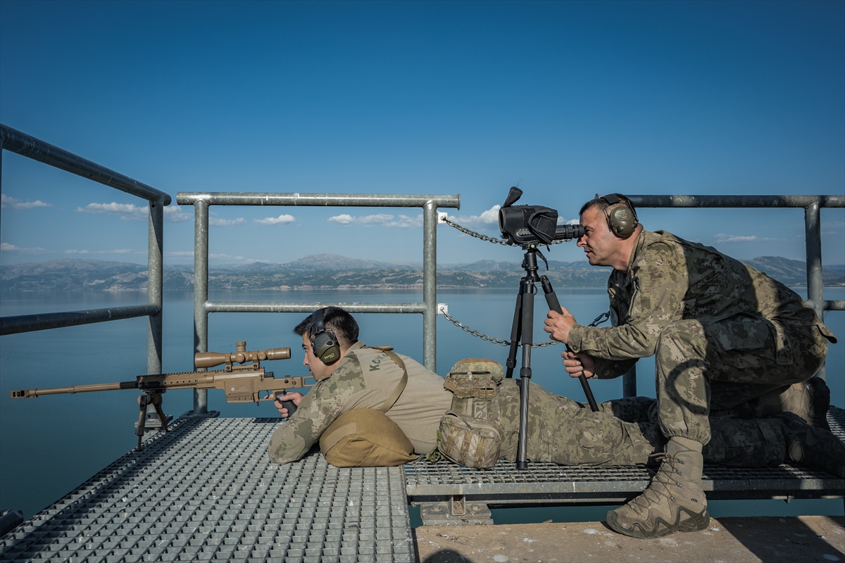 TSK'nın şampiyon keskin nişancıları, zorlu eğitimlerle göreve hazırlanıyor