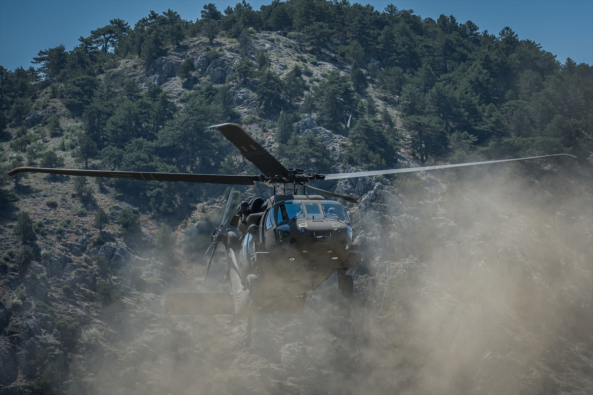 TSK'nın şampiyon keskin nişancıları, zorlu eğitimlerle göreve hazırlanıyor