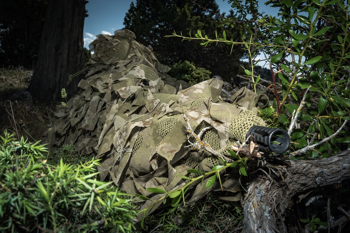 TSK'nın şampiyon keskin nişancıları, zorlu eğitimlerle göreve hazırlanıyor