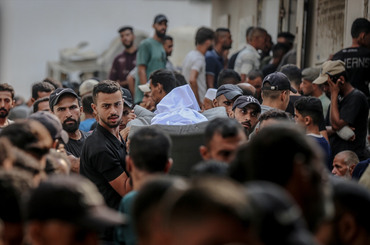 İsrail, yine yardım dağıtım noktasına saldırdı