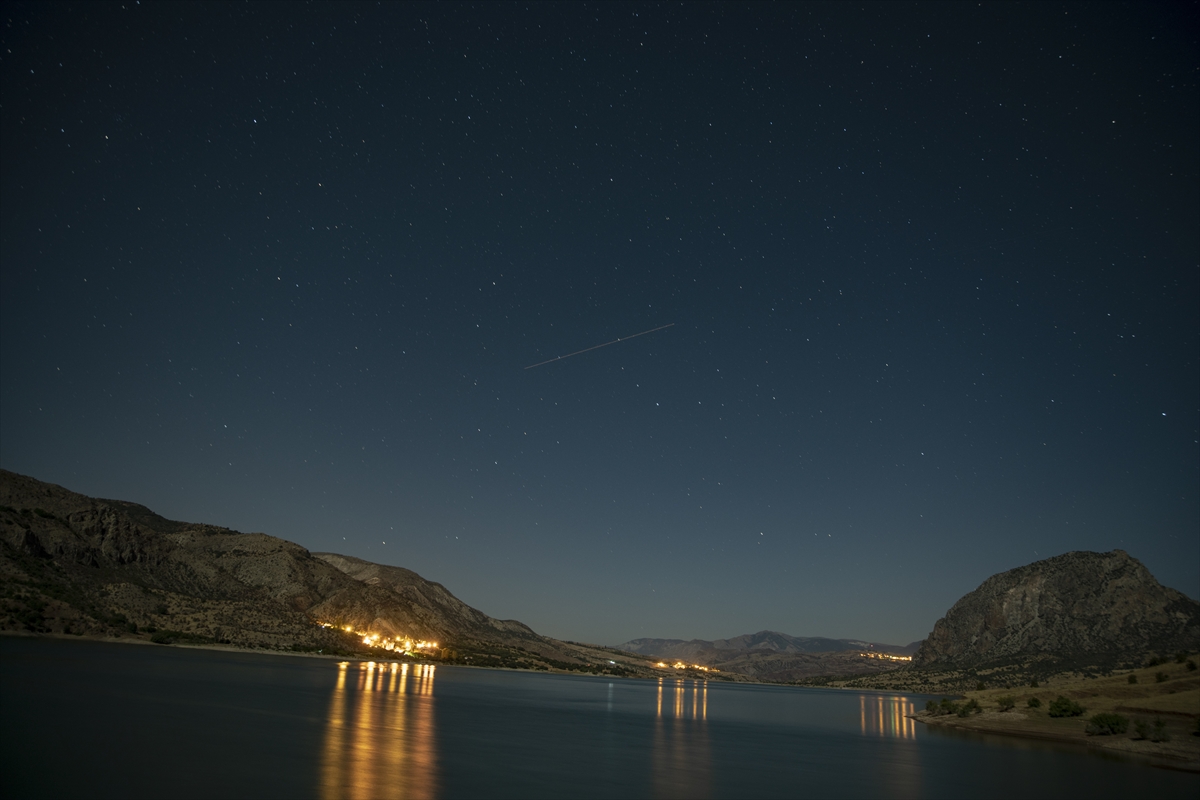 Yurt genelinde meteor yağmurundan büyüleyici kareler