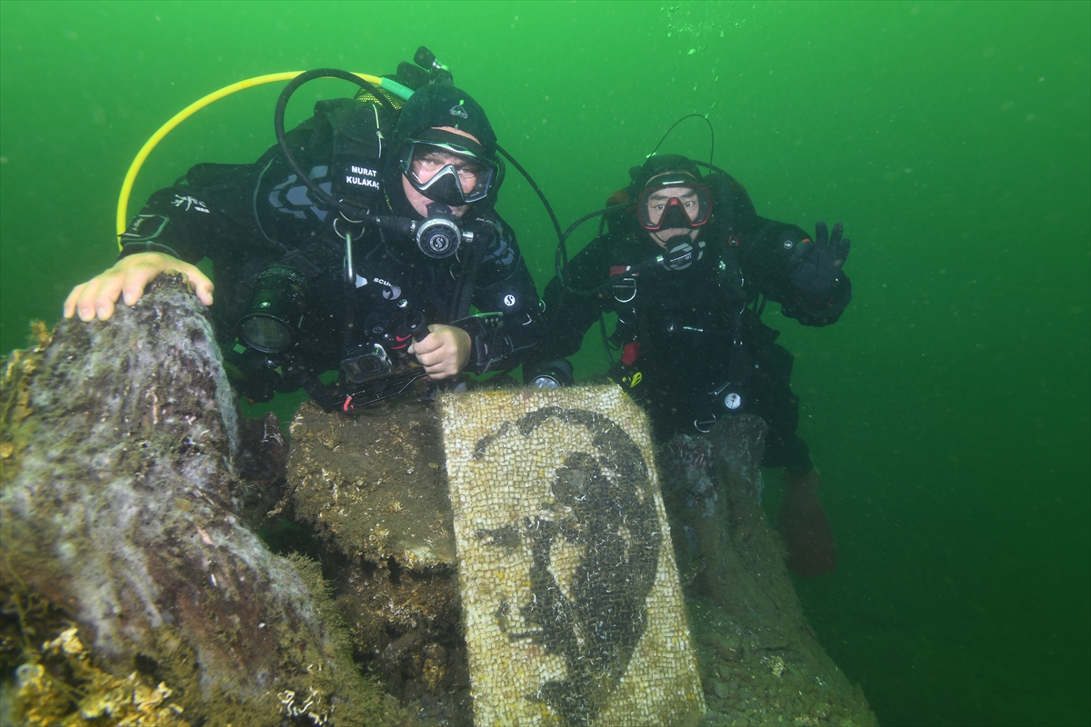 Marmara Depremi'nin su altındaki izleri