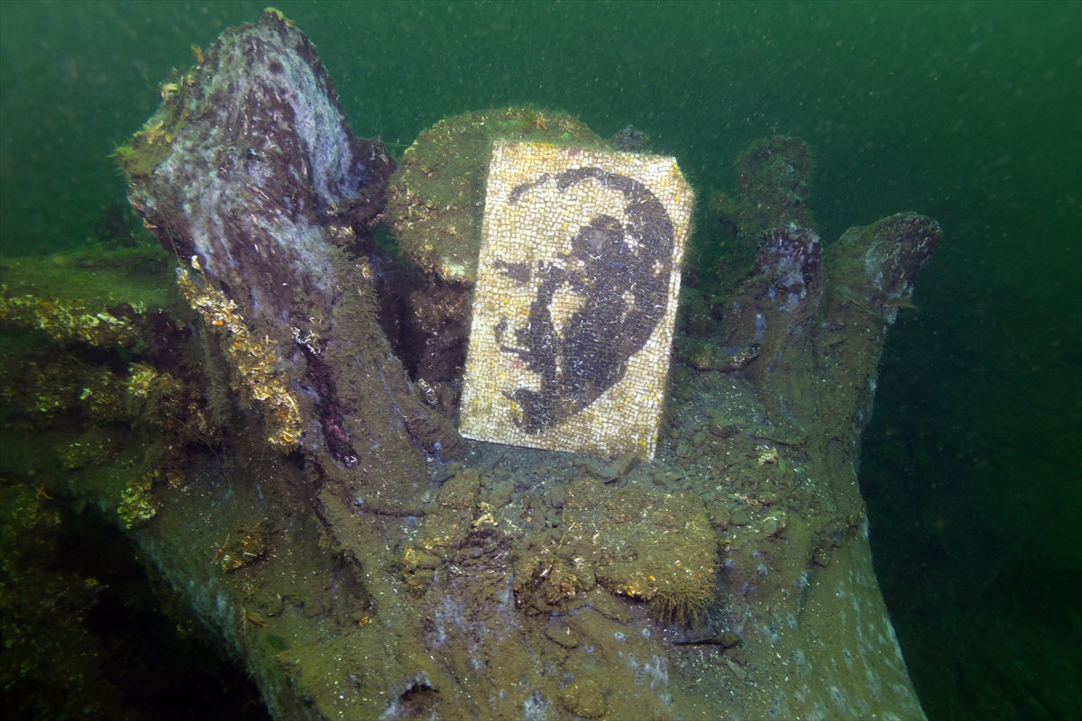 Marmara Depremi'nin su altındaki izleri