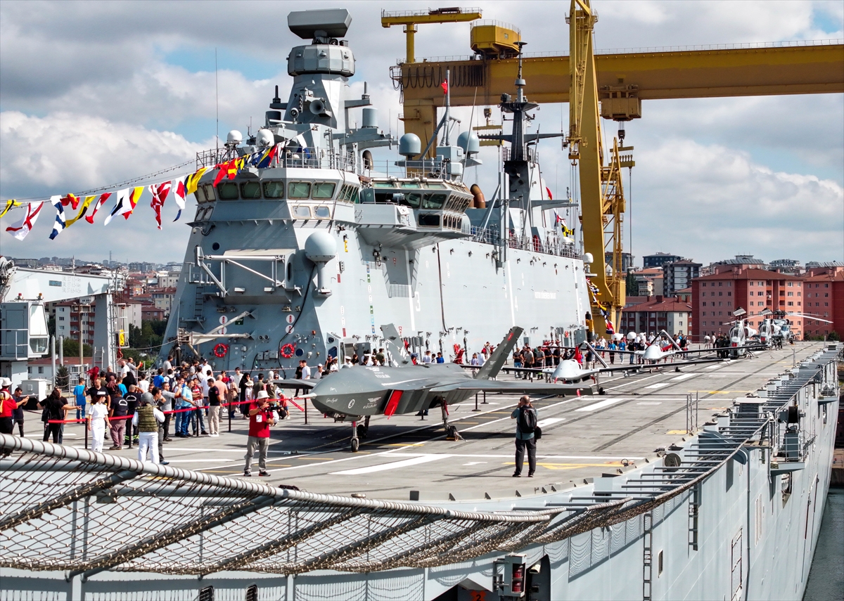 TEKNOFEST Mavi Vatan halk ziyaretine açıldı