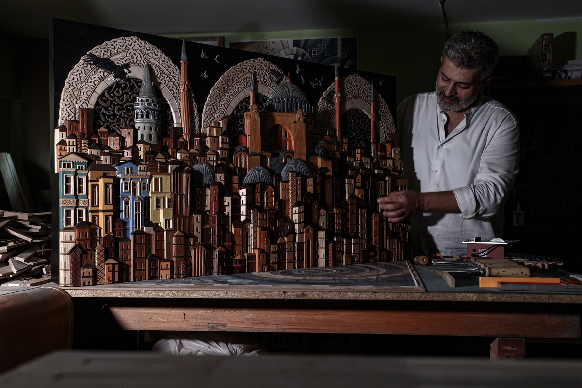 Türk usta, 'Neva' sanatıyla 3 boyutlu ahşap eserler üretiyor