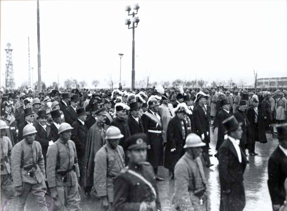 Saygıyla: Atatürk 87 yıl önce aramızdan ayrıldı