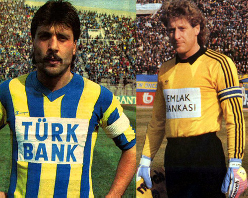 Takım arkadaşıyla kavga eden futbolcular