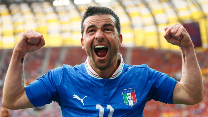 Antonio Di Natale 400 maçta 200 gol attı