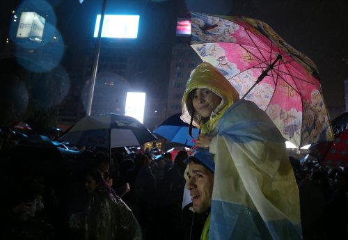 Arjantinliler Messi için sokaklara döküldü