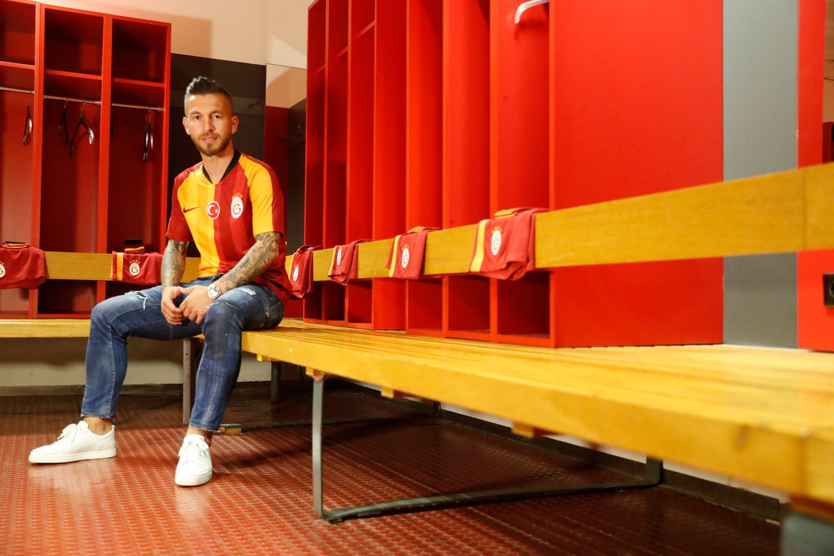 4 büyüklerin yaptıkları transferler 