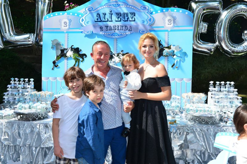 Küçük Ağa 2 yaşına girdi