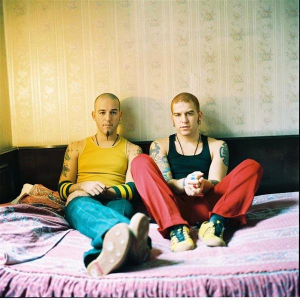 Hakan Özoğuz evlendi