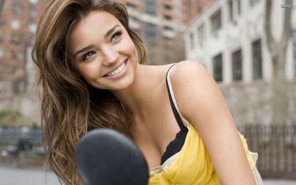 Miranda Kerr için kıyasıya dövüş 