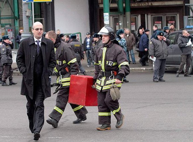 Moskova metrosunda intihar saldırıları