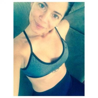 Ünlülerin objektifinden 4 Mayıs Instagram paylaşımları 