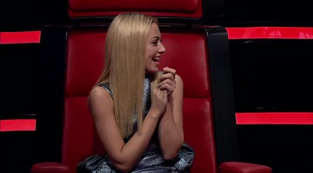 Erkam Hülya Avşar ile Hadise'yi büyüledi