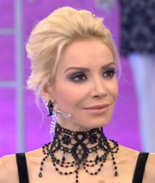 Öykü Serter sezonu açtı