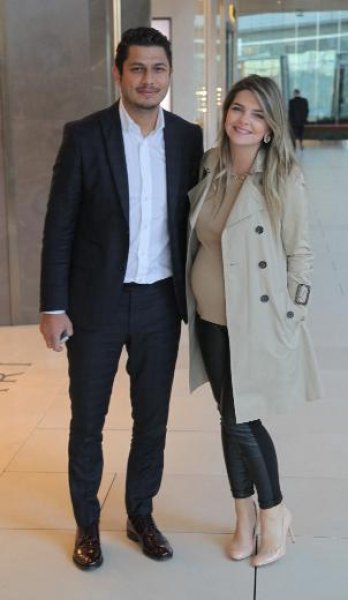 Pelin Karahan'dan doğum sonrası ilk fotoğraf