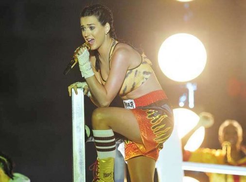 Striptiz Şov Değil!