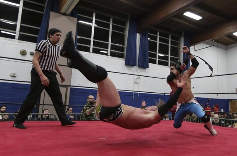 ABD'de kilisede Amerikan güreşi turnuvası