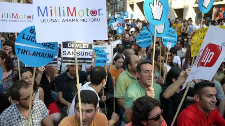 Sansüre karşı adım adım