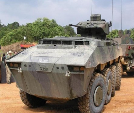 Türk yapımı FNSS PARS 8x8