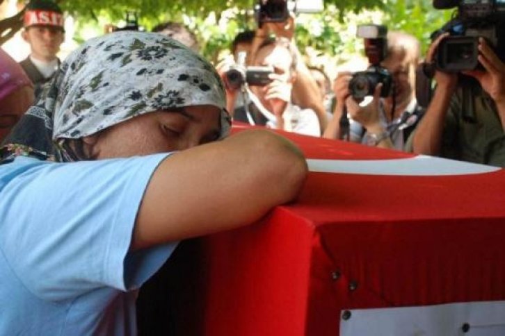 Şehit onbaşı Hakan Yutkun'un cenazesi