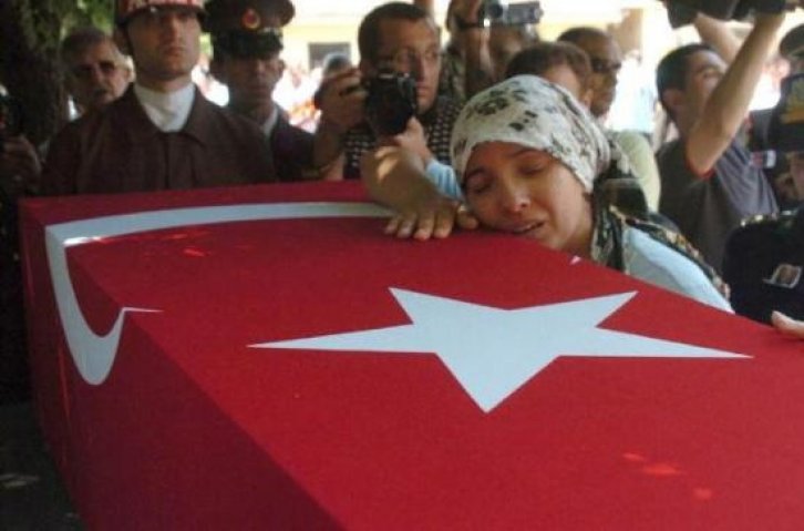 Şehit onbaşı Hakan Yutkun'un cenazesi