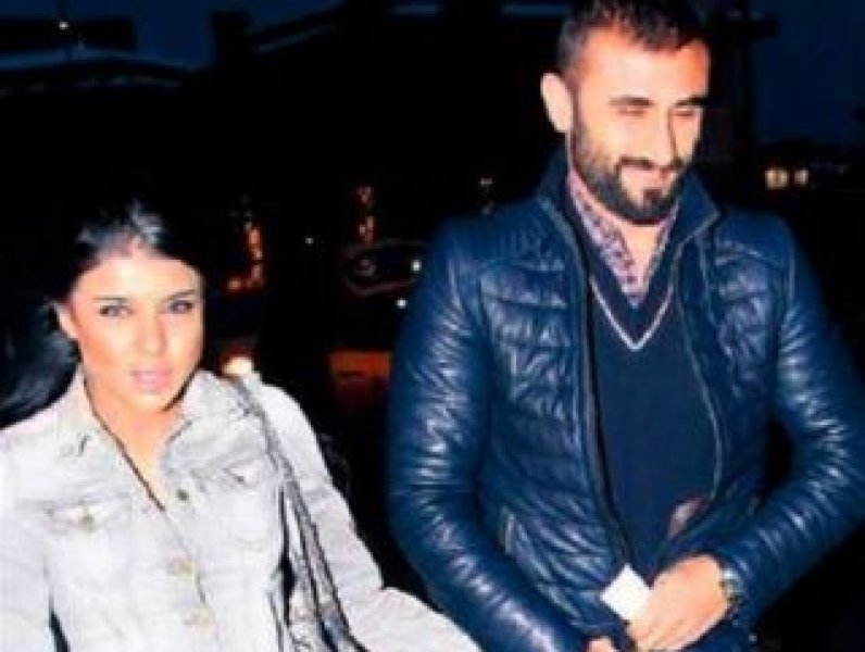 Taraftar Selçuk Şahin'in eşini üzdü