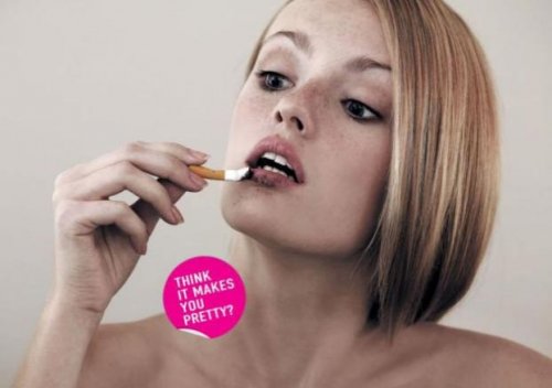 Sigarayla savaşan posterler