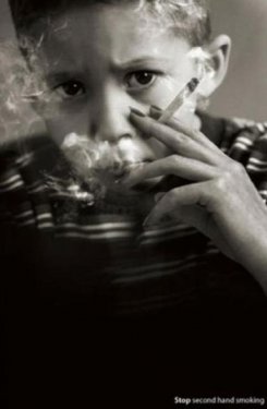 Sigarayla savaşan posterler