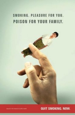 Sigarayla savaşan posterler