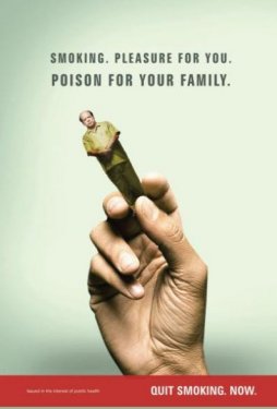 Sigarayla savaşan posterler