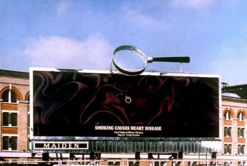 Sigarayla savaşan posterler