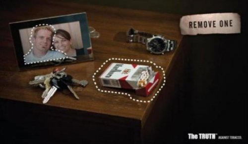 Sigarayla savaşan posterler