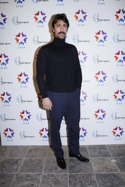 Sinem Kobal ile İbrahim Çelikkol aşk tatilinde