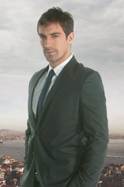 Sinem Kobal ile İbrahim Çelikkol aşk tatilinde