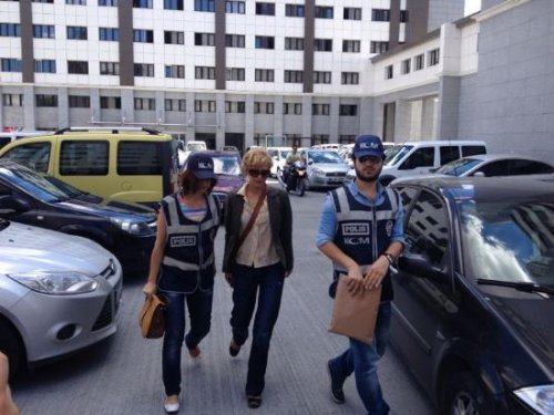 Uyuşturucudan gözaltına alınan ünlüler