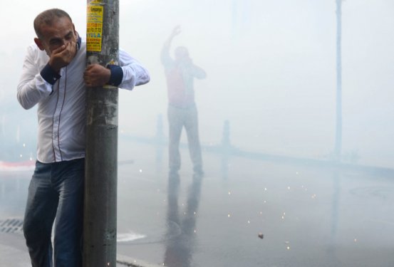 İstanbul'da olaylı 1 Mayıs kutlaması
