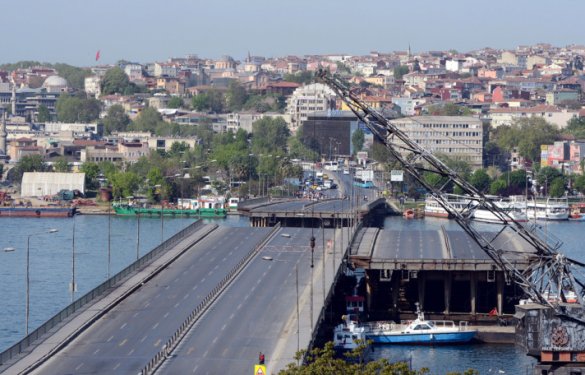 İstanbul'da olaylı 1 Mayıs kutlaması