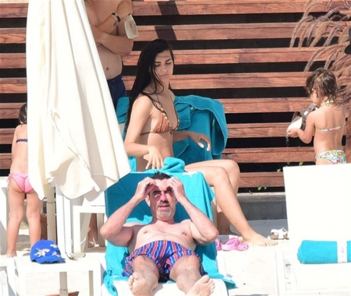 Tuba Büyüküstün tatilde