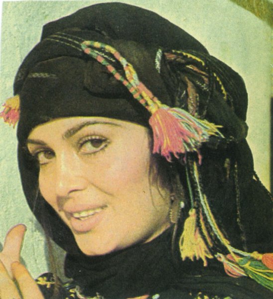 Türkan çaldı Sultan oynadı