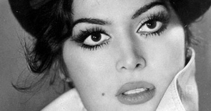 Türkan çaldı Sultan oynadı