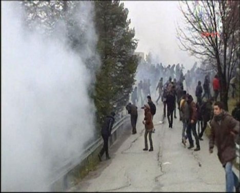 ODTÜ'de Başbakan Erdoğan'a protesto 