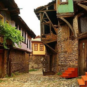 Yerli Ve Yabancı Turistlerin Uğrak Yeri Cumalıkızık - Kültür Sanat ...