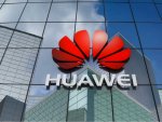 Huawei bu yıl 30 milyar dolar daha az gelir elde
