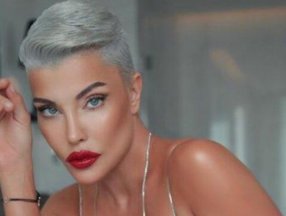 Deniz Akkaya cezaevine girdi